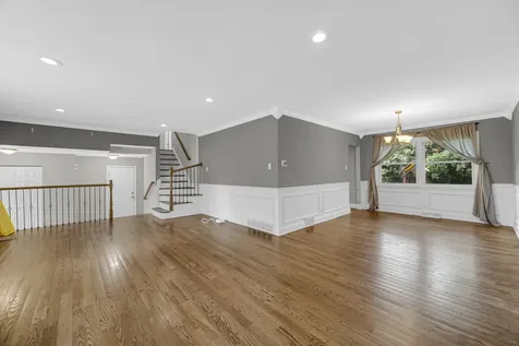 17742 Larkspur Lane Homewood IL 60430