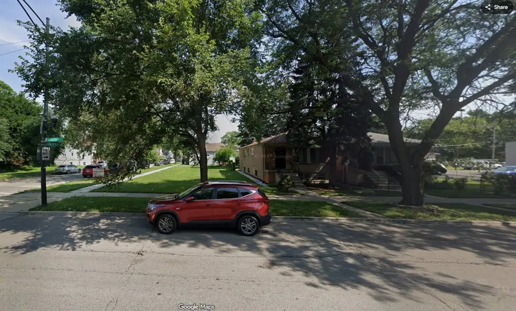 2324 West 69th Street Chicago IL 60636