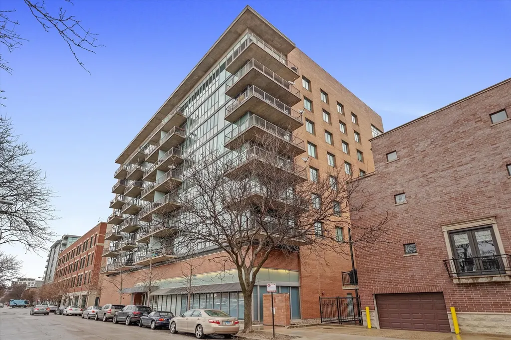 321 South Sangamon Street Chicago IL 60607
