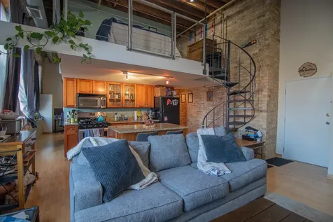 525 North Halsted Street Chicago IL 60642