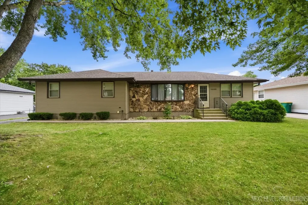 3268 D Hutchison Avenue Joliet IL 60431