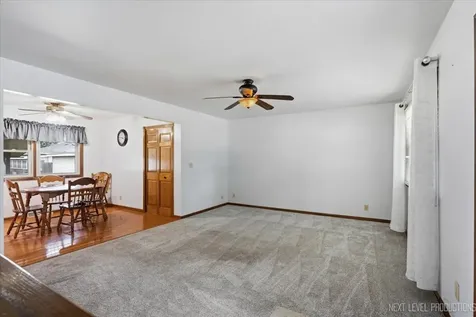 3268 D Hutchison Avenue Joliet IL 60431