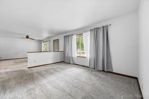 3268 D Hutchison Avenue Joliet IL 60431