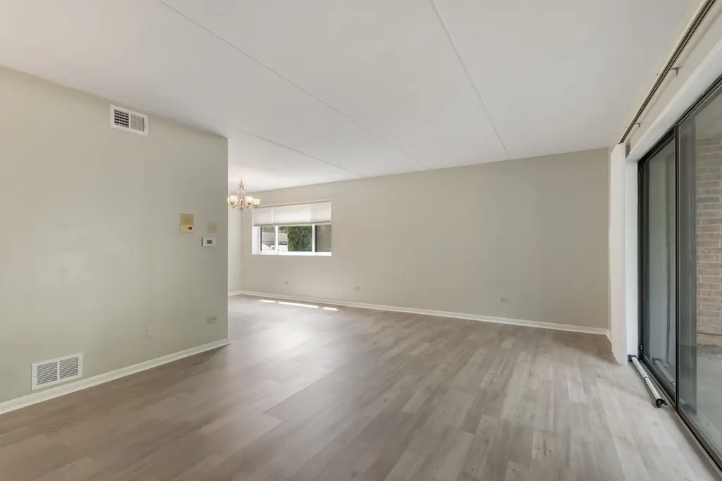 9837 Treetop Drive Orland Park IL 60462