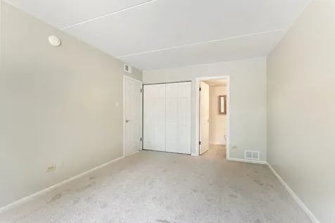 9837 Treetop Drive Orland Park IL 60462