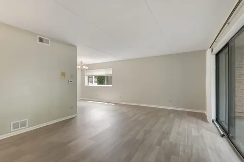 9837 Treetop Drive Orland Park IL 60462