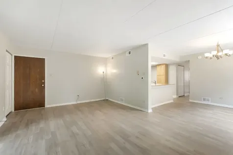 9837 Treetop Drive Orland Park IL 60462