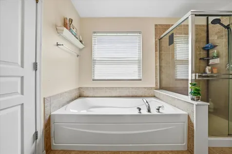 663 Huntington Boulevard West Dundee IL 60118