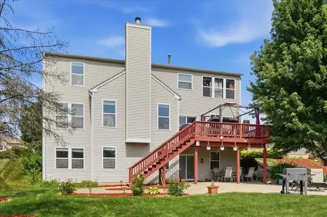 663 Huntington Boulevard West Dundee IL 60118