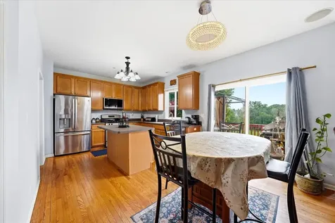 663 Huntington Boulevard West Dundee IL 60118