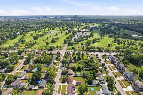 75 Maricopa Lane Hoffman Estates IL 60169