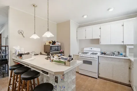 75 Maricopa Lane Hoffman Estates IL 60169