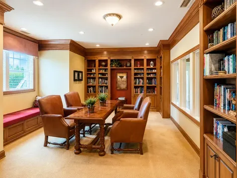 120 Lakeshore Drive Oswego IL 60543