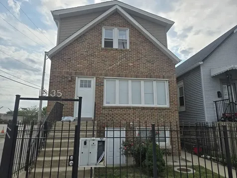 1935 North Leamington Avenue Chicago IL 60639