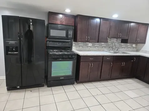 1935 North Leamington Avenue Chicago IL 60639