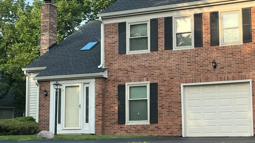 3 Bright Ridge Drive Schaumburg IL 60194