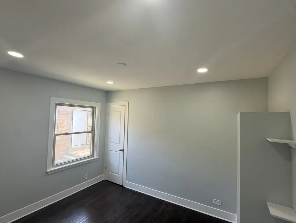 8117 South Michigan Avenue Chicago IL 60619