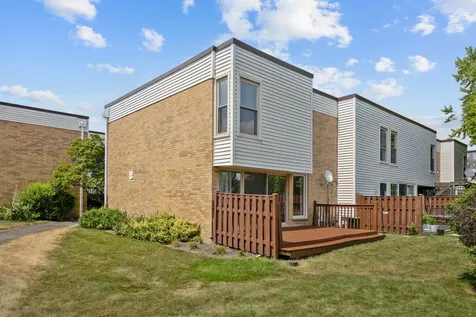 369 Cedar Tree Court Hoffman Estates IL 60169