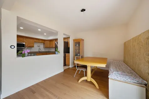 369 Cedar Tree Court Hoffman Estates IL 60169