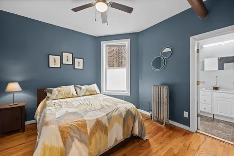 7722 North Paulina Street Chicago IL 60626