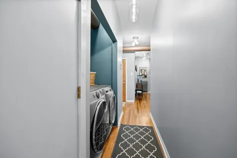 7722 North Paulina Street Chicago IL 60626