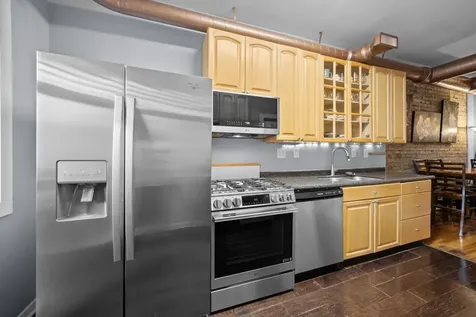 7722 North Paulina Street Chicago IL 60626