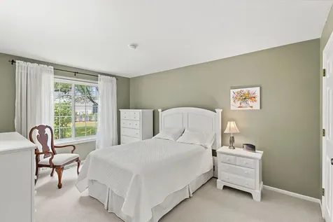 30W024 Cedar Court Warrenville IL 60555