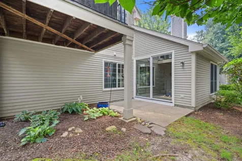 30W024 Cedar Court Warrenville IL 60555