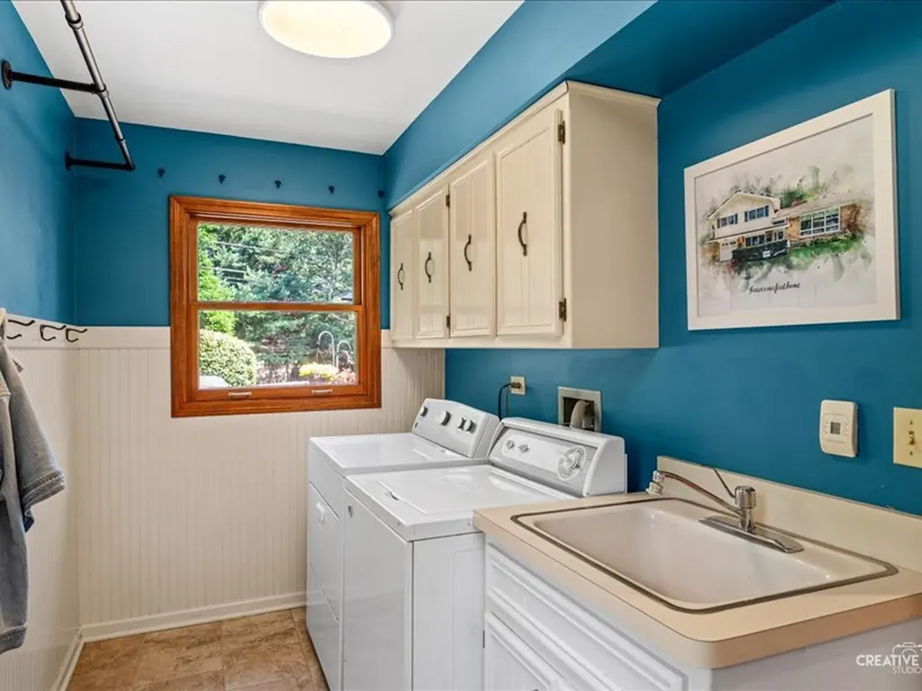 612 Bull Run Court Naperville IL 60540