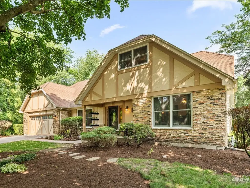 612 Bull Run Court Naperville IL 60540