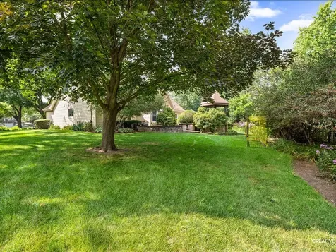 612 Bull Run Court Naperville IL 60540
