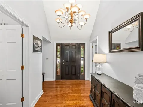 612 Bull Run Court Naperville IL 60540