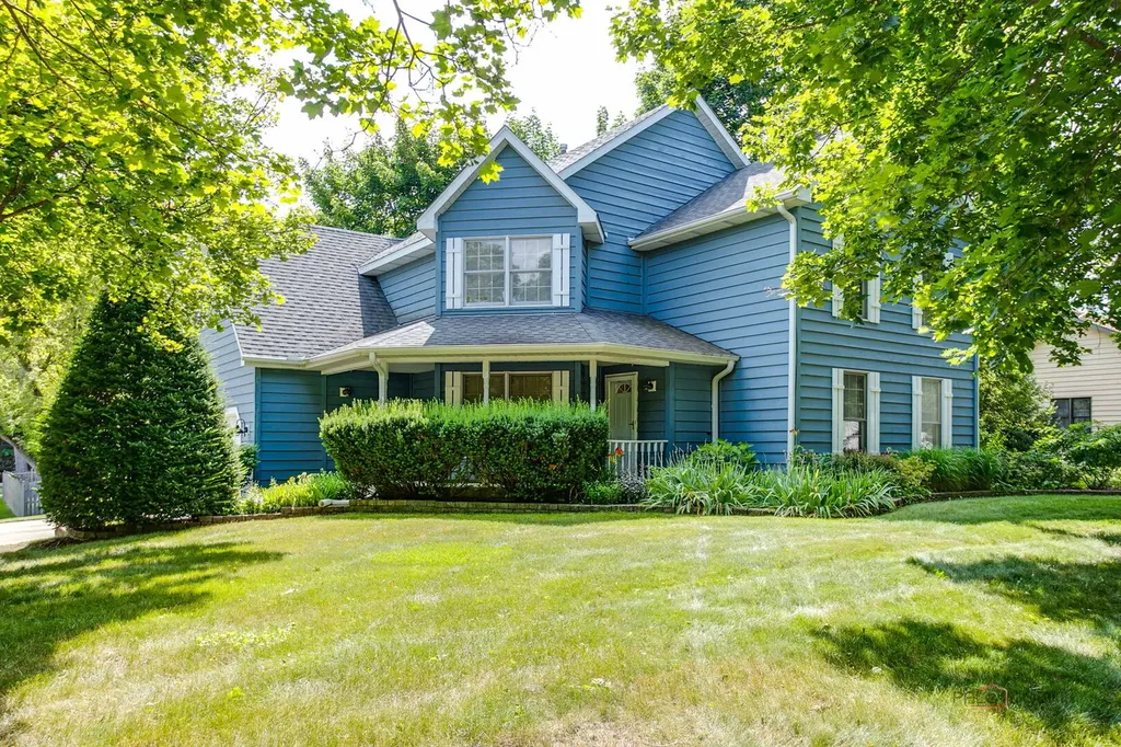 2615 4TH Street Winthrop Harbor IL 60096