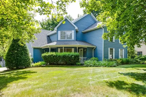2615 4TH Street Winthrop Harbor IL 60096