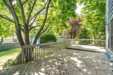 2615 4TH Street Winthrop Harbor IL 60096