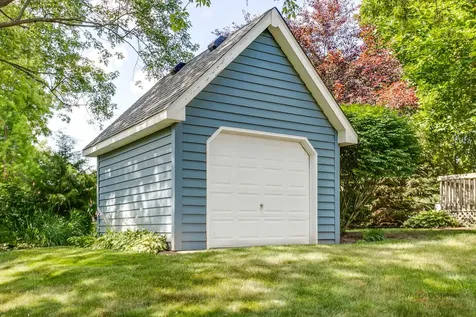 2615 4TH Street Winthrop Harbor IL 60096
