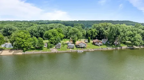 2763 South Brooks Island Road Oregon IL 61061