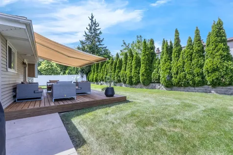 17W544 Sutton Place Darien IL 60561