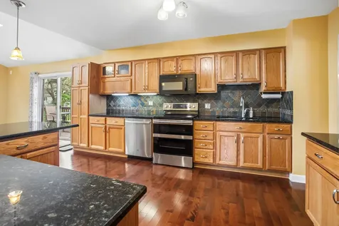 1062 East Williams Drive Palatine IL 60074