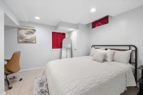 725 Buffalo Circle Carol Stream IL 60188
