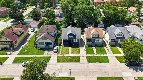 2030 South 4th Avenue Maywood IL 60153