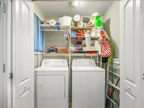 4210 Buckingham Drive Rockford IL 61107