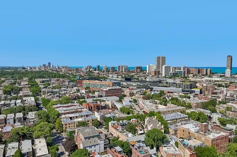 1133 West Cornelia Avenue Chicago IL 60657