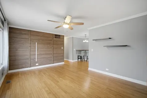 1306 Cove Drive Prospect Heights IL 60070