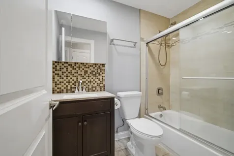 1306 Cove Drive Prospect Heights IL 60070