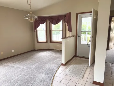 1314 Ascot Court Grayslake IL 60030