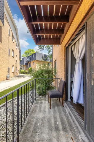 4827 West 109th Street Oak Lawn IL 60453