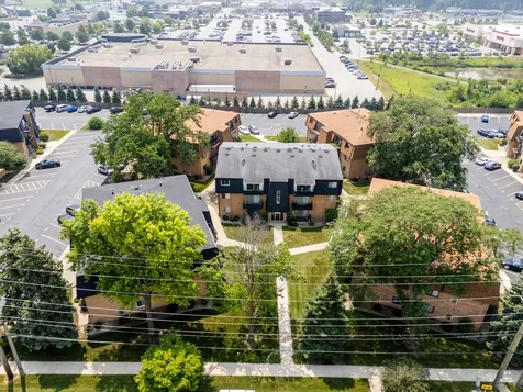4827 West 109th Street Oak Lawn IL 60453