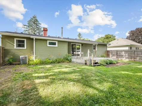 212 West North Street Durand IL 61024