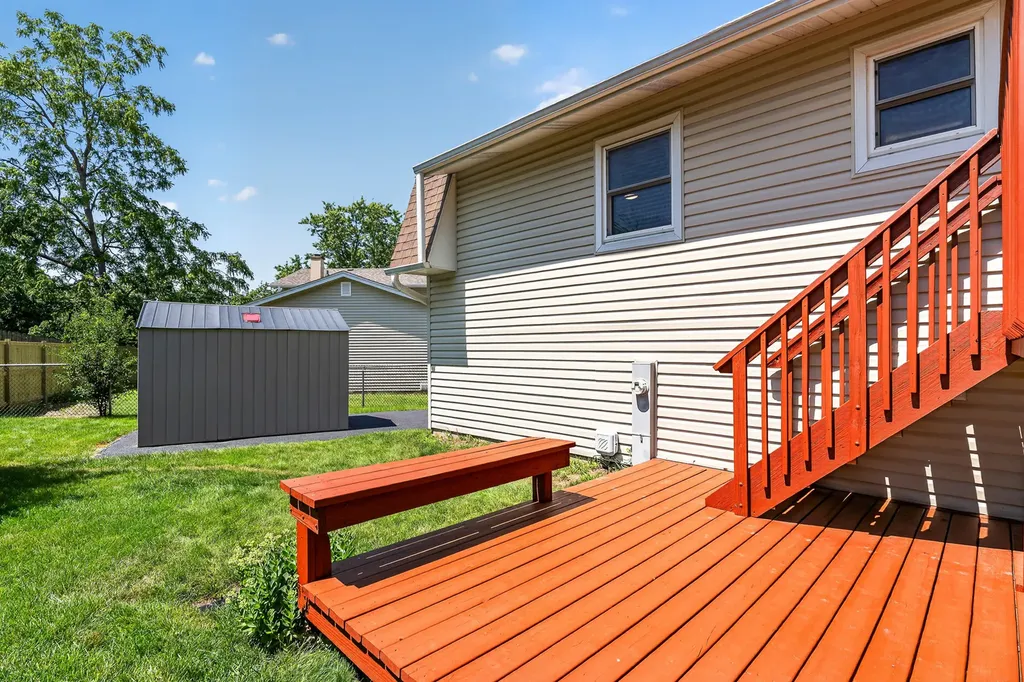 4 Devon Court Bolingbrook IL 60440